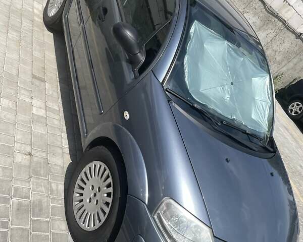 Сірий Сітроен С3, об'ємом двигуна 1.4 л та пробігом 140 тис. км за 4950 $, фото 3 на Automoto.ua