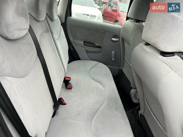 Серый Ситроен С3, объемом двигателя 1.4 л и пробегом 187 тыс. км за 4550 $, фото 15 на Automoto.ua