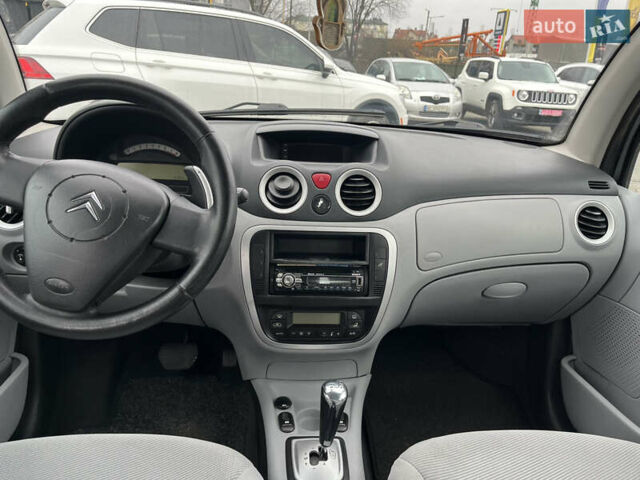 Серый Ситроен С3, объемом двигателя 1.4 л и пробегом 187 тыс. км за 4550 $, фото 11 на Automoto.ua