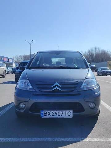 Серый Ситроен С3, объемом двигателя 1.36 л и пробегом 195 тыс. км за 4500 $, фото 9 на Automoto.ua