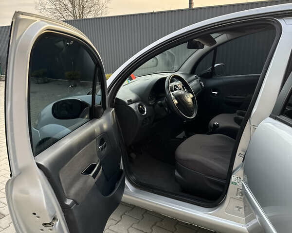 Серый Ситроен С3, объемом двигателя 1.4 л и пробегом 155 тыс. км за 4500 $, фото 6 на Automoto.ua