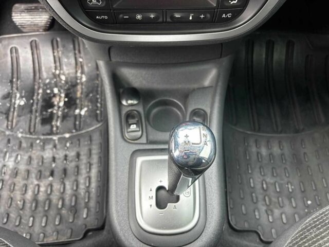 Серый Ситроен С3, объемом двигателя 1.4 л и пробегом 124 тыс. км за 4990 $, фото 20 на Automoto.ua