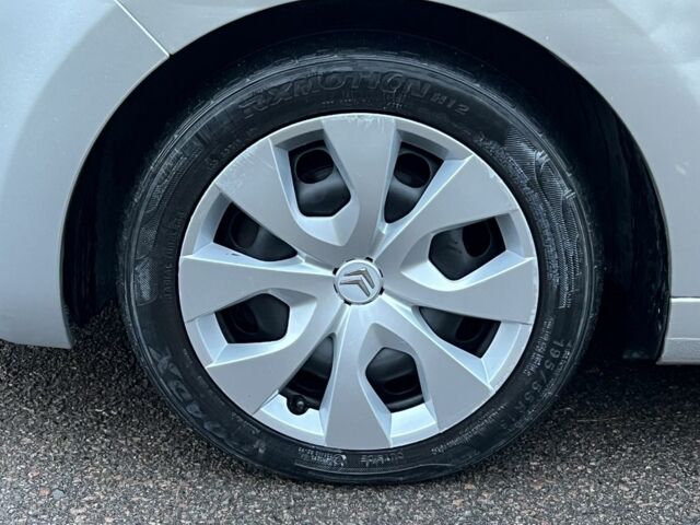 Серый Ситроен С3, объемом двигателя 1.6 л и пробегом 146 тыс. км за 4500 $, фото 6 на Automoto.ua