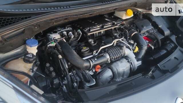 Сірий Сітроен С3, об'ємом двигуна 1.4 л та пробігом 223 тис. км за 6400 $, фото 146 на Automoto.ua