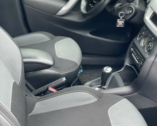 Сірий Сітроен С3, об'ємом двигуна 1.4 л та пробігом 185 тис. км за 6600 $, фото 6 на Automoto.ua