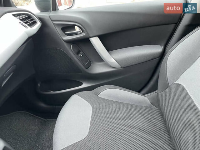 Сірий Сітроен С3, об'ємом двигуна 1.4 л та пробігом 185 тис. км за 6600 $, фото 23 на Automoto.ua