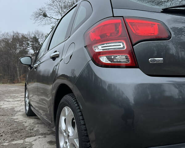 Сірий Сітроен С3, об'ємом двигуна 1.4 л та пробігом 226 тис. км за 6950 $, фото 10 на Automoto.ua