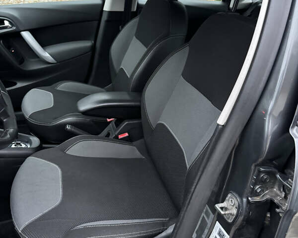 Сірий Сітроен С3, об'ємом двигуна 1.4 л та пробігом 226 тис. км за 6950 $, фото 20 на Automoto.ua