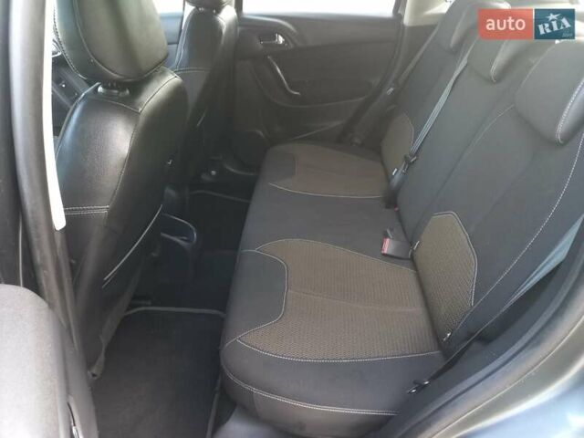 Серый Ситроен С3, объемом двигателя 1.4 л и пробегом 128 тыс. км за 6900 $, фото 25 на Automoto.ua