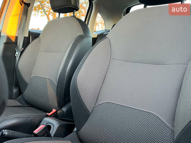 Серый Ситроен С3, объемом двигателя 1.2 л и пробегом 149 тыс. км за 6999 $, фото 19 на Automoto.ua