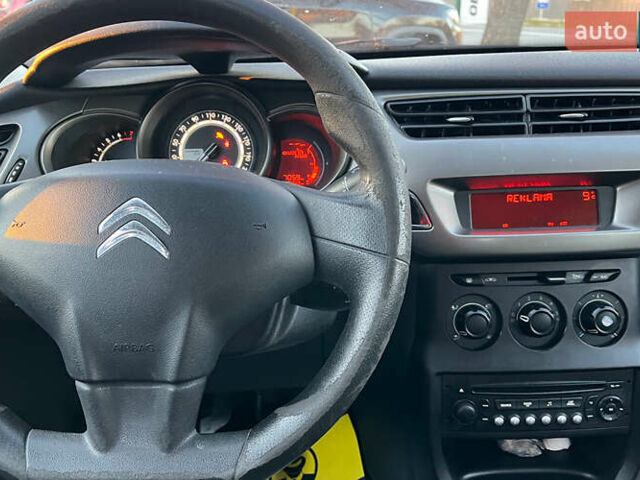 Серый Ситроен С3, объемом двигателя 1.2 л и пробегом 149 тыс. км за 6999 $, фото 10 на Automoto.ua