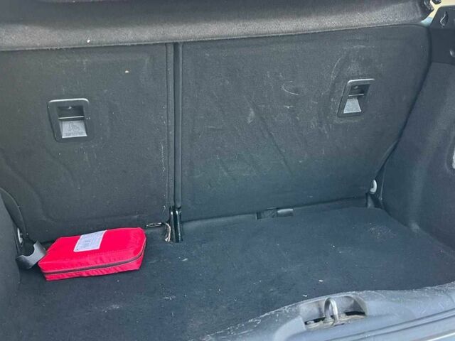 Серый Ситроен С3, объемом двигателя 1.2 л и пробегом 149 тыс. км за 6999 $, фото 23 на Automoto.ua