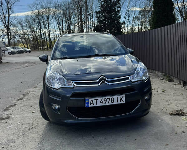 Серый Ситроен С3, объемом двигателя 1.2 л и пробегом 156 тыс. км за 10100 $, фото 1 на Automoto.ua