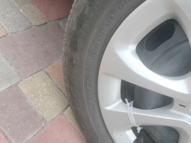 Ситроен С3 2017 в Миргороде на Automoto.ua Серый Ситроен С3, объемом двигателя 1.2 л и пробегом 114 тыс. км за 9900 $, фото 16 на Automoto.ua