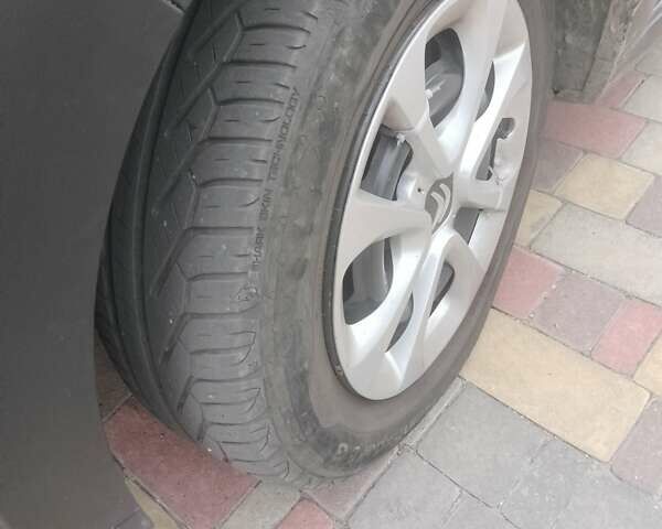Ситроен С3 2017 в Миргороде на Automoto.ua Серый Ситроен С3, объемом двигателя 1.2 л и пробегом 115 тыс. км за 9900 $, фото 19 на Automoto.ua