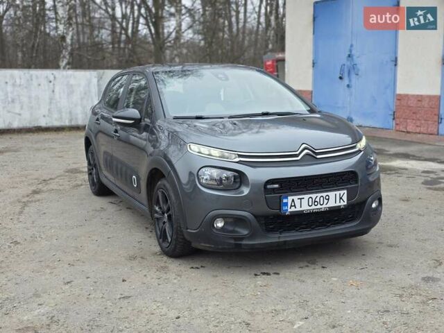 Серый Ситроен С3, объемом двигателя 1.2 л и пробегом 133 тыс. км за 9555 $, фото 2 на Automoto.ua