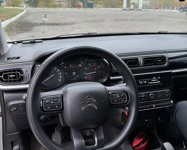 Ситроен С3 2019 в Красноград на Automoto.ua Серый Ситроен С3, объемом двигателя 1.2 л и пробегом 59 тыс. км за 10200 $, фото 9 на Automoto.ua
