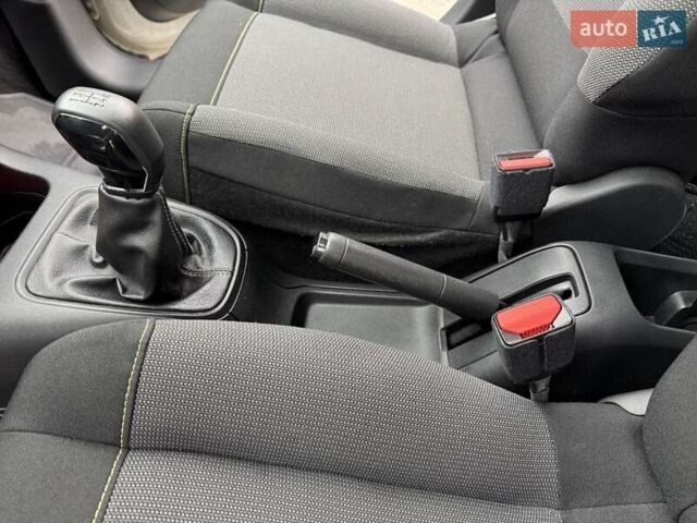 Ситроен С3 2019 в Красноград на Automoto.ua Серый Ситроен С3, объемом двигателя 1.2 л и пробегом 59 тыс. км за 10200 $, фото 13 на Automoto.ua