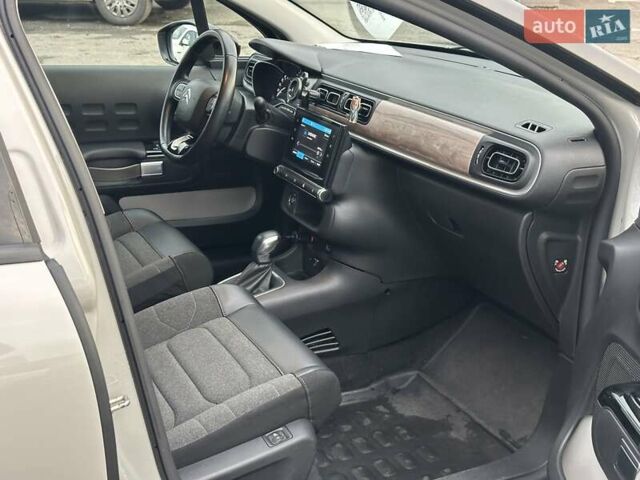 Серый Ситроен С3, объемом двигателя 1.2 л и пробегом 47 тыс. км за 15990 $, фото 28 на Automoto.ua