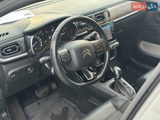 Серый Ситроен С3, объемом двигателя 1.2 л и пробегом 47 тыс. км за 15990 $, фото 17 на Automoto.ua