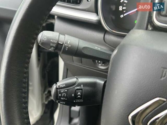 Серый Ситроен С3, объемом двигателя 1.2 л и пробегом 47 тыс. км за 15990 $, фото 27 на Automoto.ua