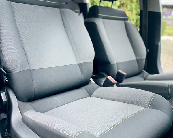 Серый Ситроен С3, объемом двигателя 1.2 л и пробегом 78 тыс. км за 9499 $, фото 25 на Automoto.ua