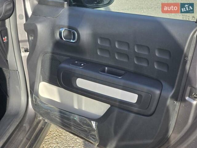 Сірий Сітроен С3, об'ємом двигуна 1.2 л та пробігом 1 тис. км за 14699 $, фото 49 на Automoto.ua