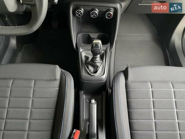 Серый Ситроен С3, объемом двигателя 1.2 л и пробегом 1 тыс. км за 18000 $, фото 17 на Automoto.ua