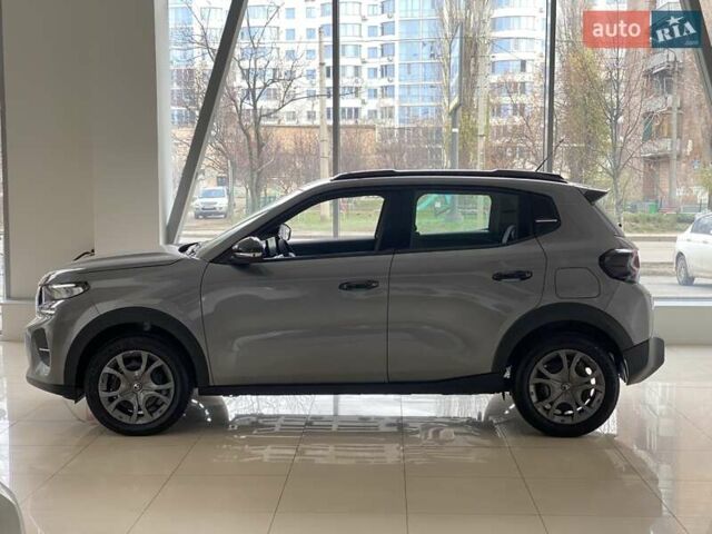 Серый Ситроен С3, объемом двигателя 1.2 л и пробегом 1 тыс. км за 18000 $, фото 3 на Automoto.ua