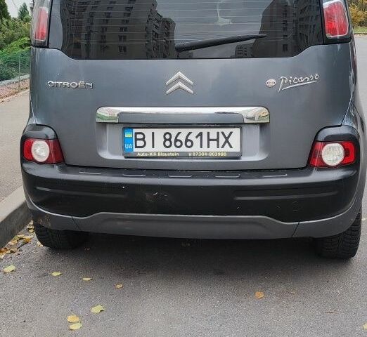 Серый Ситроен С3, объемом двигателя 1.4 л и пробегом 158 тыс. км за 5800 $, фото 4 на Automoto.ua