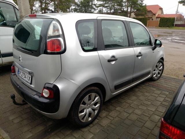 Серый Ситроен С3, объемом двигателя 1.6 л и пробегом 150 тыс. км за 3600 $, фото 6 на Automoto.ua