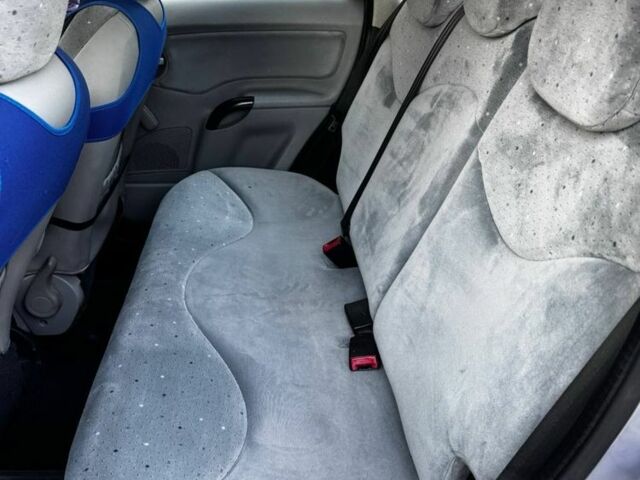 Серый Ситроен С3, объемом двигателя 0 л и пробегом 280 тыс. км за 3350 $, фото 9 на Automoto.ua