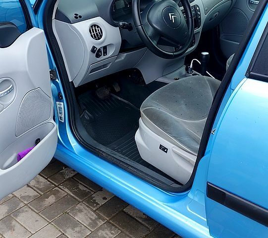 Синій Сітроен С3, об'ємом двигуна 1.4 л та пробігом 200 тис. км за 3600 $, фото 6 на Automoto.ua