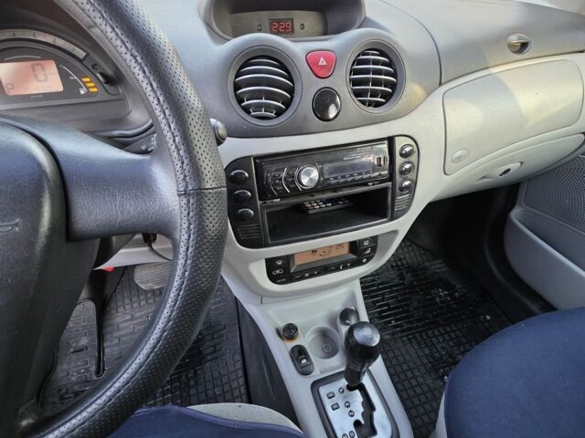 Синій Сітроен С3, об'ємом двигуна 1.4 л та пробігом 154 тис. км за 3250 $, фото 8 на Automoto.ua