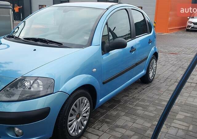 Синий Ситроен С3, объемом двигателя 1.36 л и пробегом 200 тыс. км за 3600 $, фото 1 на Automoto.ua