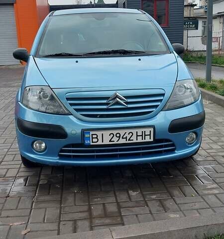Синий Ситроен С3, объемом двигателя 1.36 л и пробегом 200 тыс. км за 3600 $, фото 2 на Automoto.ua