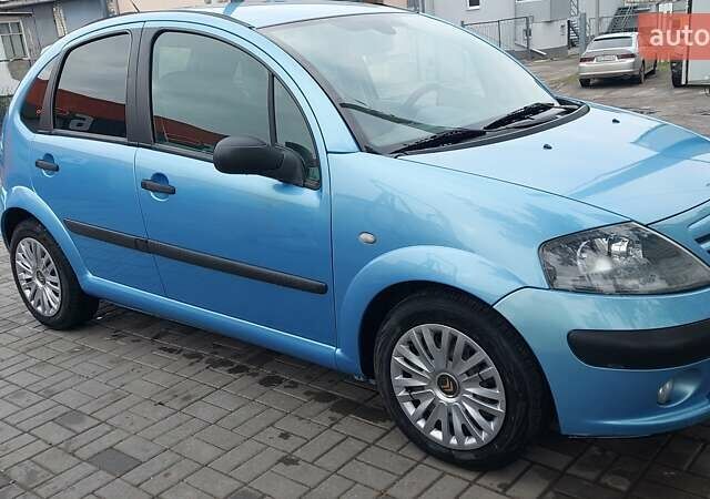 Синий Ситроен С3, объемом двигателя 1.36 л и пробегом 200 тыс. км за 3600 $, фото 3 на Automoto.ua