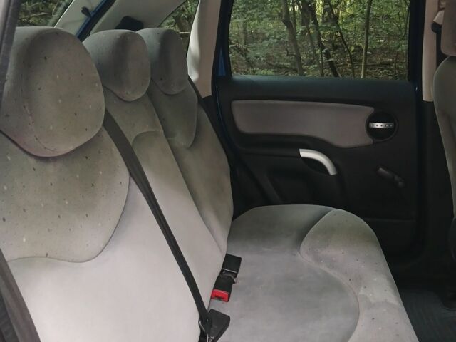 Синий Ситроен С3, объемом двигателя 1.4 л и пробегом 157 тыс. км за 3900 $, фото 4 на Automoto.ua