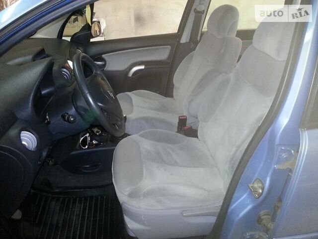 Синий Ситроен С3, объемом двигателя 1.6 л и пробегом 157 тыс. км за 4700 $, фото 19 на Automoto.ua