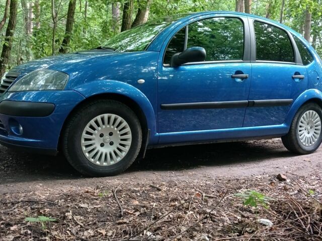 Синий Ситроен С3, объемом двигателя 1.4 л и пробегом 157 тыс. км за 3900 $, фото 1 на Automoto.ua