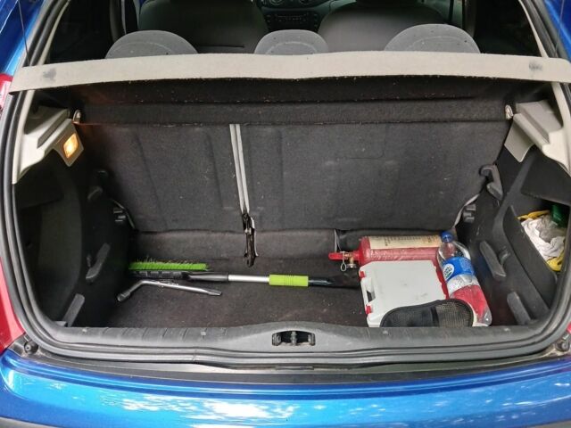 Синий Ситроен С3, объемом двигателя 1.4 л и пробегом 157 тыс. км за 3900 $, фото 6 на Automoto.ua