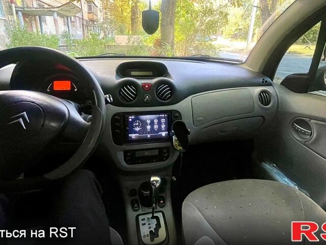 Синий Ситроен С3, объемом двигателя 1.4 л и пробегом 195 тыс. км за 4500 $, фото 4 на Automoto.ua