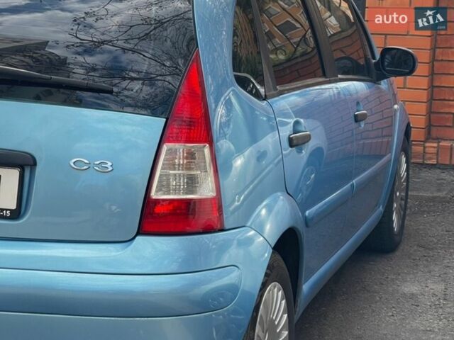 Синий Ситроен С3, объемом двигателя 1.4 л и пробегом 243 тыс. км за 3750 $, фото 2 на Automoto.ua