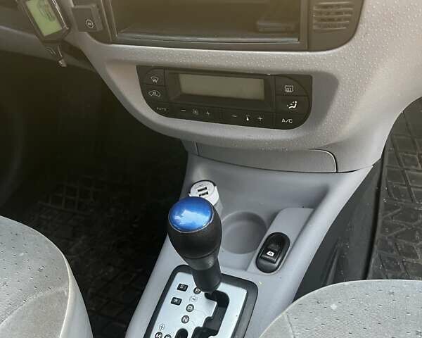 Синій Сітроен С3, об'ємом двигуна 1.36 л та пробігом 240 тис. км за 2300 $, фото 7 на Automoto.ua