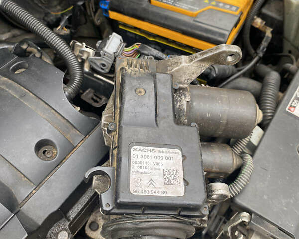 Синій Сітроен С3, об'ємом двигуна 1.59 л та пробігом 200 тис. км за 1999 $, фото 16 на Automoto.ua