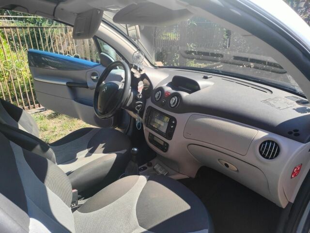 Синий Ситроен С3, объемом двигателя 1.4 л и пробегом 275 тыс. км за 3300 $, фото 8 на Automoto.ua