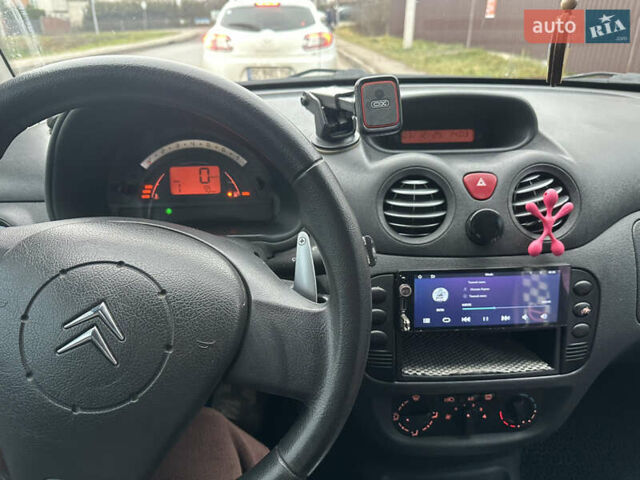 Синий Ситроен С3, объемом двигателя 1.4 л и пробегом 163 тыс. км за 5400 $, фото 1 на Automoto.ua