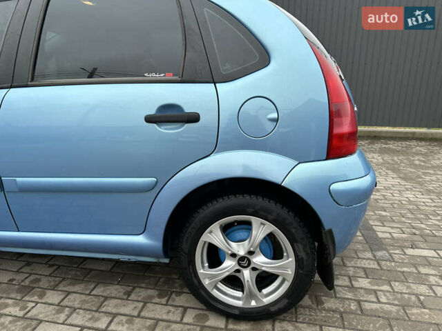 Синий Ситроен С3, объемом двигателя 1.4 л и пробегом 163 тыс. км за 5400 $, фото 3 на Automoto.ua