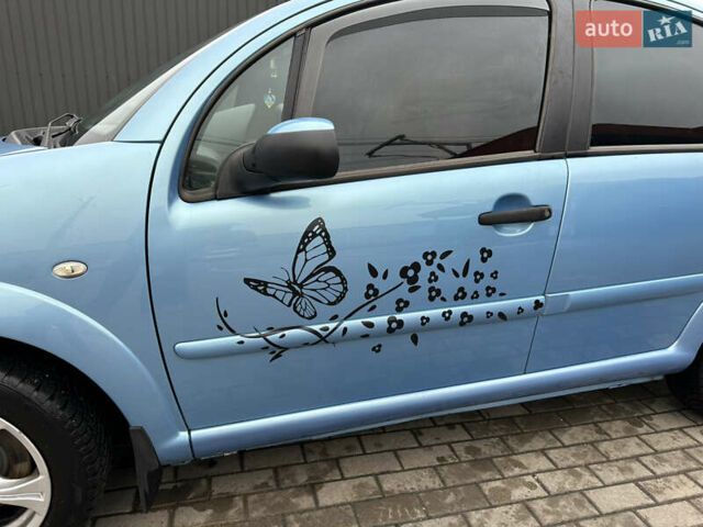 Синий Ситроен С3, объемом двигателя 1.4 л и пробегом 163 тыс. км за 5400 $, фото 12 на Automoto.ua