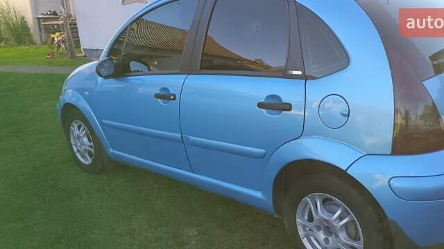 Синий Ситроен С3, объемом двигателя 1.4 л и пробегом 220 тыс. км за 3900 $, фото 3 на Automoto.ua